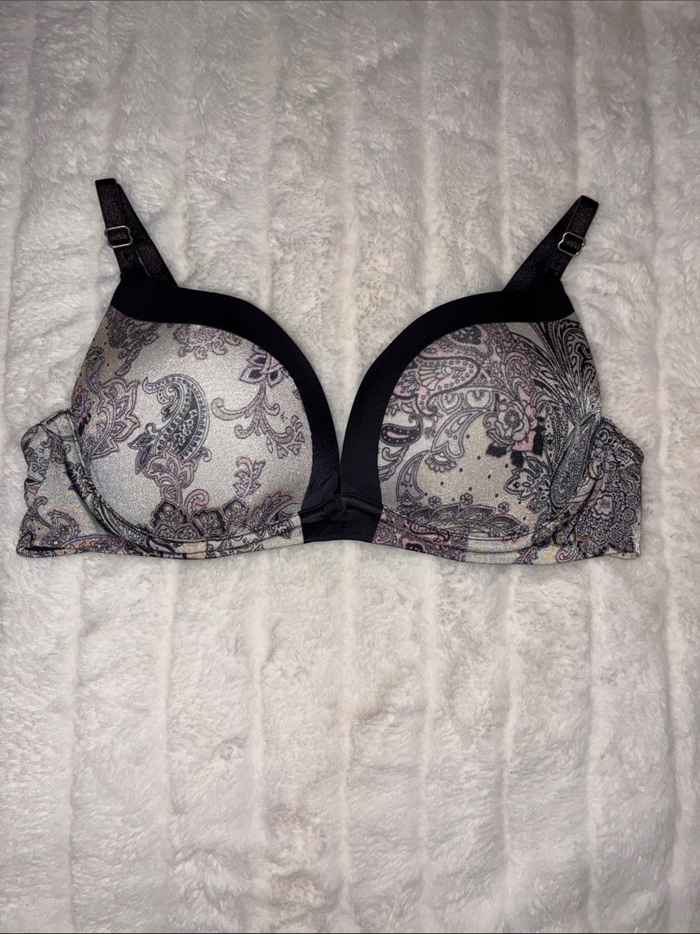 Victoria's Secret Paisley T-Shirt Bra with Black Trim